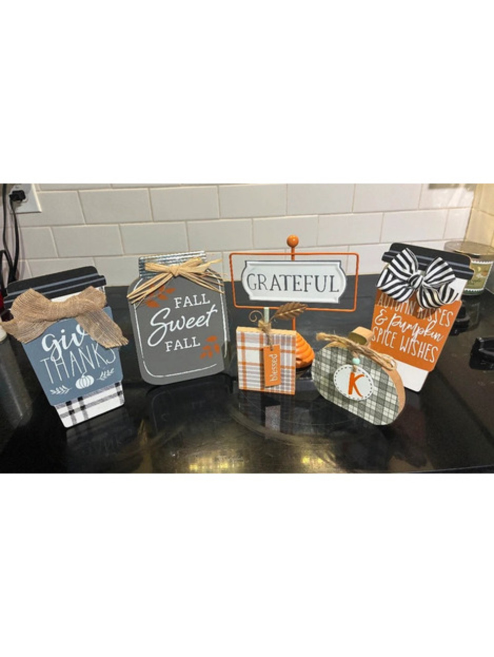 Fall farmhouse decor